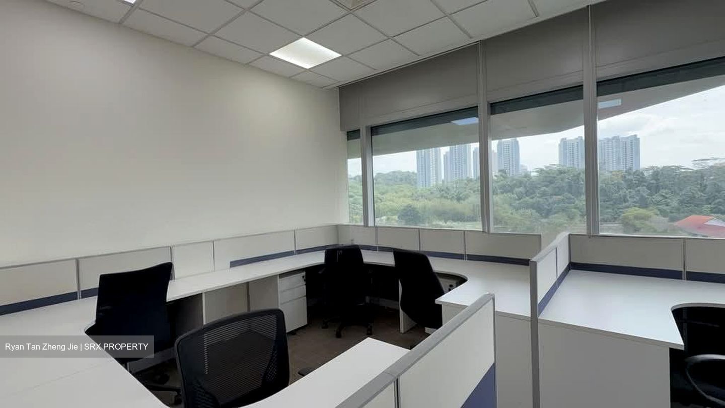Alexandra Point (D5), Office #551832131
